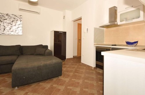 Ugljan Apartment | Apartment Ivor in Ugljan/Ugljan - 6 persons, 2 bedrooms
