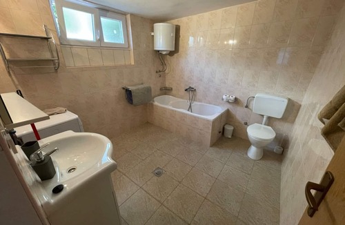 Gornji Karin Apartment | Apartment Jenny - 300m to the beach: A4(4+2) - Gornji Karin, Zadar riviera, Croatia