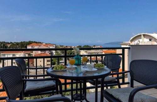 Gorinka Apartment | Apartment Josip (10677-A1) - Makarska