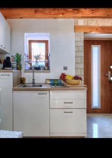 Bibici Apartment | Apartment Karlo, Heated pool, private parking