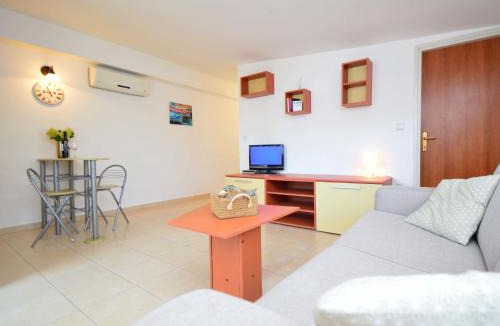 Sibenik Apartment | Apartment Lastavica-2 by Interhome