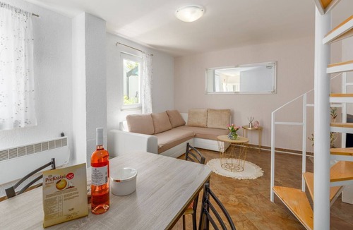 Brulo Apartment | Apartment Leni