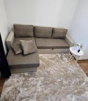 Ivanec Apartment | Apartment Lovro