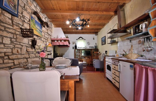 Zminj Apartment | Apartment Lucija (101511-A1) - Zminj
