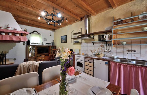 Zminj Apartment | Apartment Lucija (101511-A1) - Zminj