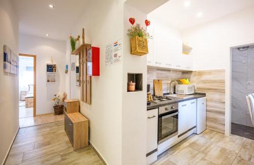 Jablanac Apartment | Apartment Lucija