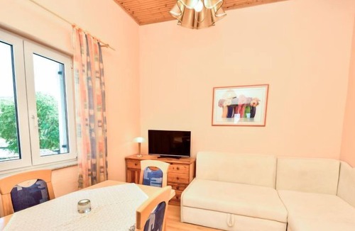 Krusevo Apartment | Apartment Lucija in Novigrad (Zadar) - 4 persons, 2 bedrooms