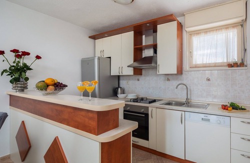 Vranjic Apartment | Apartment Lucy in Split