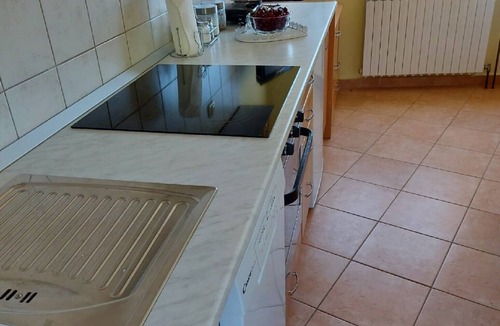 Jadrtovac Apartment | Apartment Luka - One Bedroom Apartment with Balcony