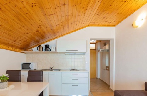 Maslenica Apartment | Apartment Maja by Interhome