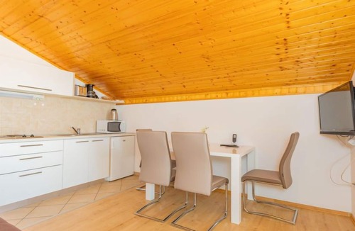Maslenica Apartment | Apartment Maja by Interhome
