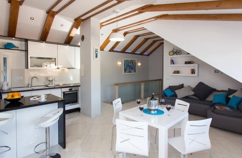 Sudurad Apartment | Apartment Mali Skoj - Two-Bedroom Apartment with Sea View