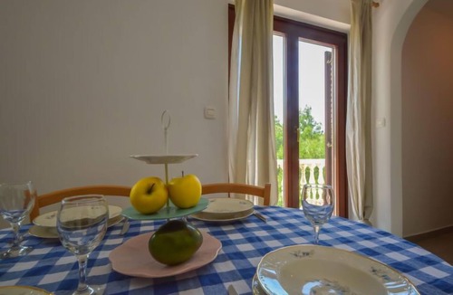Obrovac Apartment | Apartment Mara by Interhome