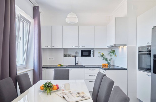 Gornji Kono Apartment | Apartment Marble View