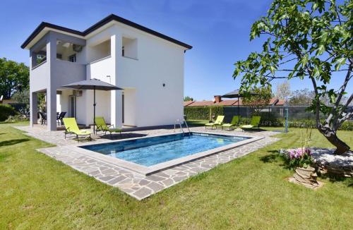 Cepljani Apartment | Apartment Mares 1 by Interhome