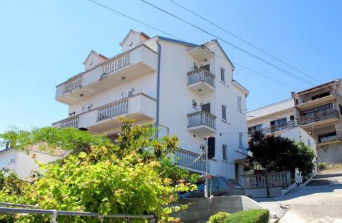 Kali Apartment | Apartment Marija by Interhome