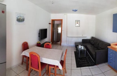 Turanj Apartment | Apartment Marta