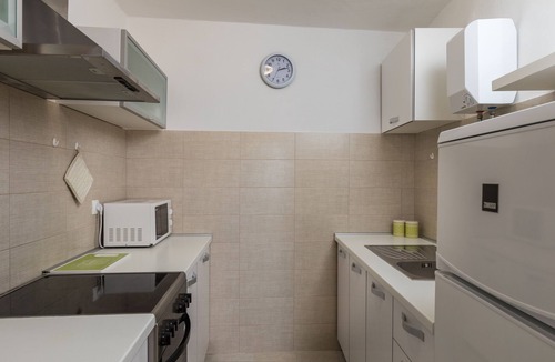 Gruz Apartment | Apartment Meet & Greet- Studio Apartment with Terrace and Sea View