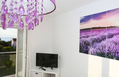 Bogovici Apartment | Apartment MELIN :One-Bedroom Apartment with Terrace and Sea View