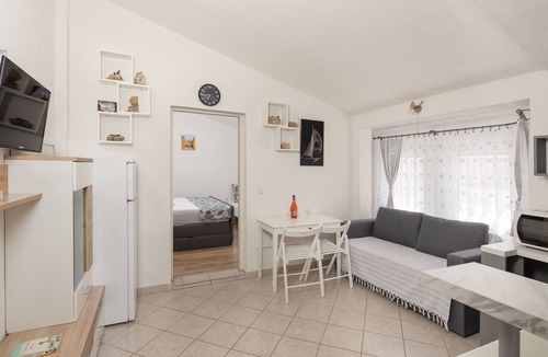 Krusevo Apartment | Apartment Mia by Interhome
