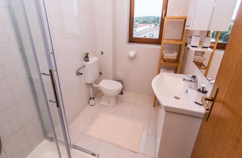 Ugljan Apartment | Apartment MiMa - 150 m from the beach: A3(5) - Susica, Island Ugljan, Croatia