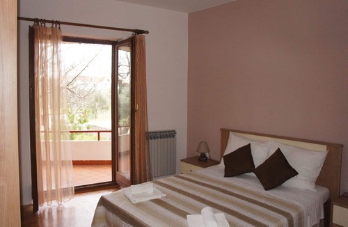 Ugljan Apartment | Apartment MiMa - 150 m from the beach: A1(2+2) - Susica, Island Ugljan, Croatia