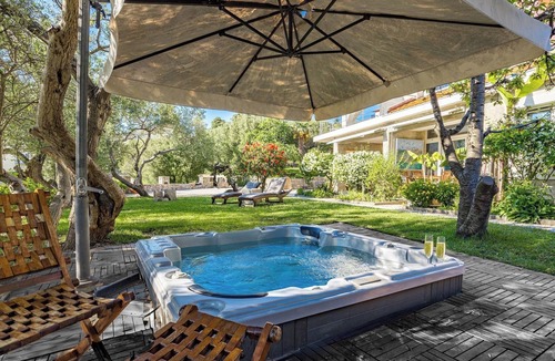 Banjol Apartment | Apartment near Rab Beach