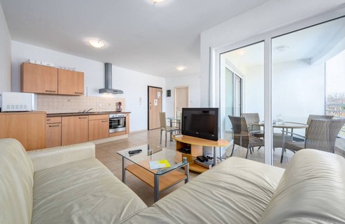 Monterol Apartment | Apartment near the sea