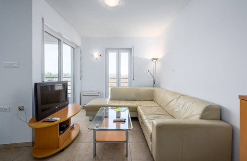Monterol Apartment | Apartment near the sea