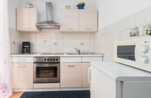 Kosinozici Apartment | Apartment Nena-2 by Interhome