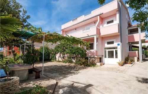 Sveti Filip i Jakov Apartment | Apartment Obala Kralja Tomislava Iii