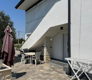 Vrsi Apartment | Apartment Oblak