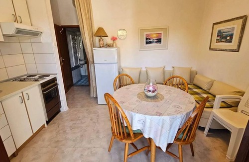 Vrvari Apartment | Apartment Palmira (97129-A1) - Varvari