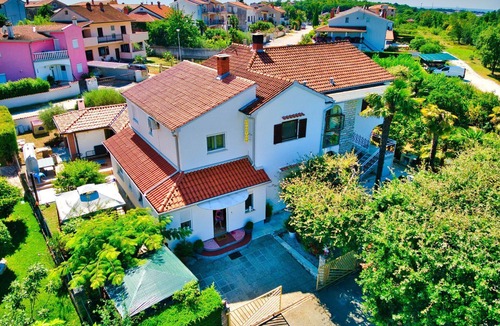 Vrvari Apartment | Apartment Palmira (97129-A1) - Varvari
