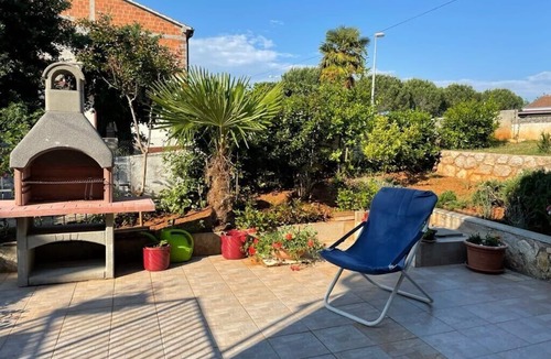 Milcetici Apartment | Apartment Pape Studio no. 1 * with terrace