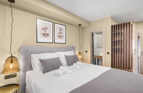 Karigador Apartment | Apartment Quercus Village APP 1 mit privatem Pool by Interhome
