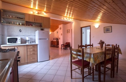 Koromacno Apartment | Apartment Rar - with nice garden: - Koromacno, Istria, Croatia
