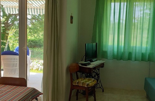 Batalaza Apartment | Apartment Renatare (108941-A1) - Ugljan
