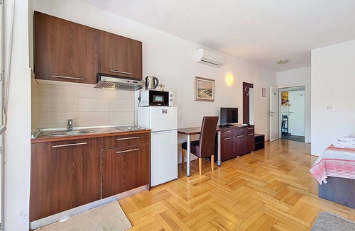 Gradac Apartment | Apartment Rilić by Interhome