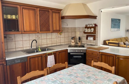 Antenal Apartment | Apartment Rosello with private parking place 50m from the beach