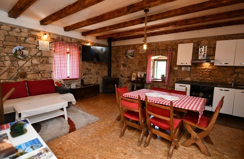 Citluk Apartment | Apartment Rural Podastrana