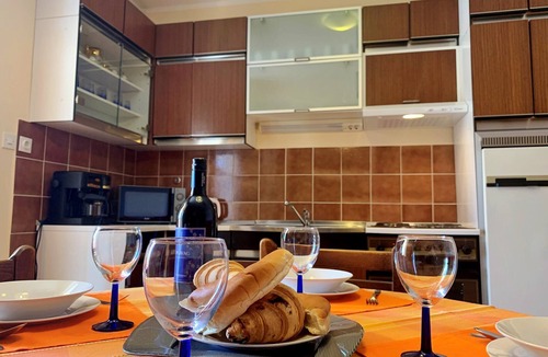 Cizici Apartment | Apartment Santic - sea view, 450 m from sea, balcony, washing machine, pet-friendly