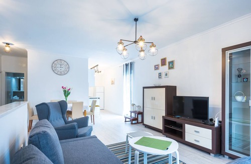 Cavtat Apartment | Apartment Šemeš- Three Bedroom Apartment with Jacuzzi and Sea View