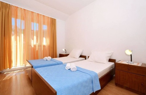 Mastrinka Apartment | Apartment Sima - 100m from beach: A2(2+2) - Mastrinka, Island Ciovo, Croatia