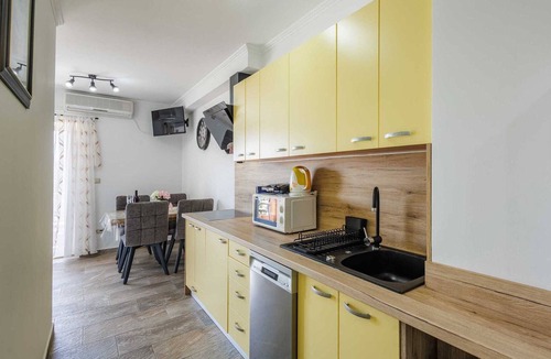 Cizici Apartment | Apartment Skrabonja 2