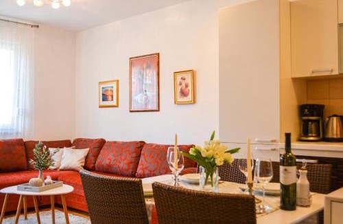Istok Apartment | Apartment Sopta