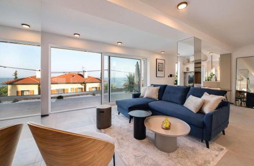 Volosko Apartment | Apartment Starfish with private pool and magnificent sea view