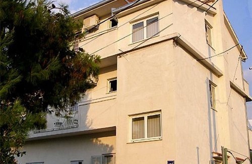 Slatine Apartment | Apartment Stipan - 80 m from sea : A1(2) - Slatine, Island Ciovo, Croatia