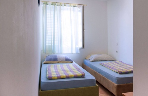 Povljana Apartment | Apartment Super - 50 m from pebble beach: A6 Anja - 2.kat(2+2) - Povljana, Island Pag, Croatia