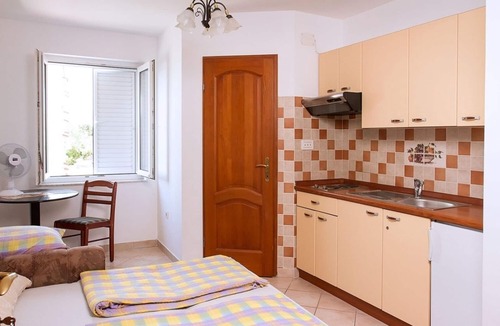 Povljana Apartment | Apartment Super - 50 m from pebble beach: SA2 Nina - 2.kat(2) - Povljana, Island Pag, Croatia